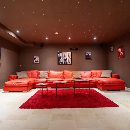 AU HAVRE DE PAIX 5 étoiles Prestige, SPA, hammam, sauna, PISCINE chauffée Mougins Cannes Grasse-2